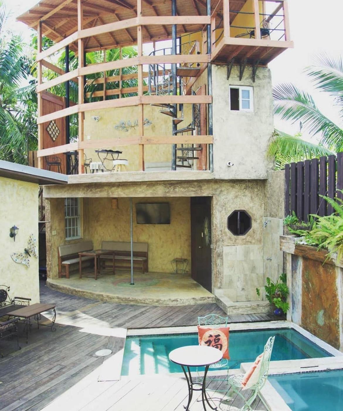 One32 Guest House Кингстън Екстериор снимка